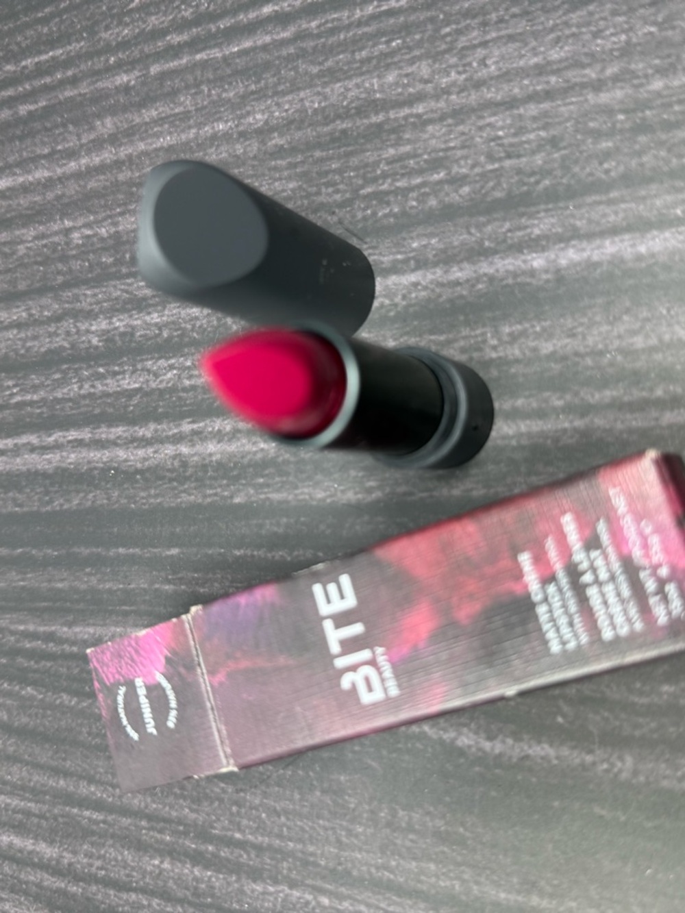 Bite Beauty Matte Lipstick - juniper